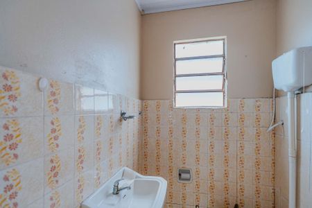 Casa para alugar com 70m², 2 quartos e 1 vagaBanheiro