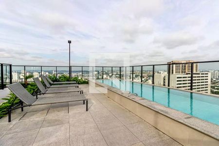Studio para alugar com 25m², 1 quarto e sem vagaÁrea comum - Piscina