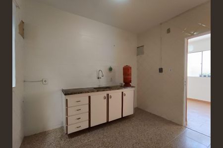 Casa à venda com 79m², 3 quartos e 1 vaga Casa à venda com 79m², 3 quartos e 1 vagaCozinha