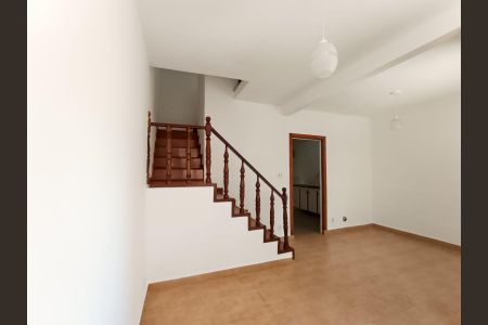 Casa à venda com 79m², 3 quartos e 1 vaga Casa à venda com 79m², 3 quartos e 1 vagaSala
