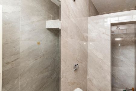 Casa para alugar com 150m², 2 quartos e 1 vaga Casa para alugar com 150m², 2 quartos e 1 vagaBanheiro