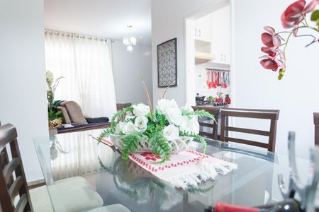 Apartamento à venda com 90m², 3 quartos e 1 vaga Apartamento à venda com 90m², 3 quartos e 1 vagaSala de Jantar