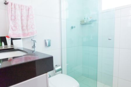 Apartamento à venda com 90m², 3 quartos e 1 vaga Apartamento à venda com 90m², 3 quartos e 1 vagaBanheiro Social