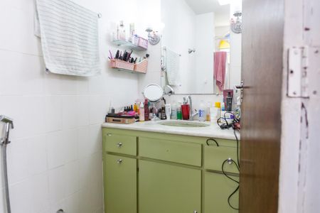 Apartamento à venda com 90m², 3 quartos e 1 vaga Apartamento à venda com 90m², 3 quartos e 1 vagabanheiro suite