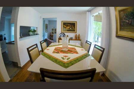 Casa de condomínio à venda com 115m², 4 quartos e 4 vagasSala de Jantar