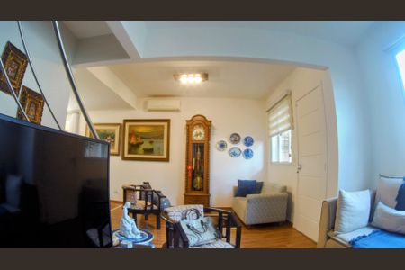 Casa de condomínio à venda com 115m², 4 quartos e 4 vagasSala