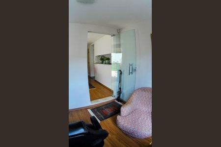 Casa de condomínio à venda com 115m², 4 quartos e 4 vagasEscritório