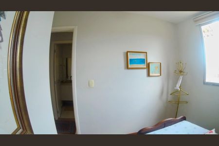 Casa de condomínio à venda com 115m², 4 quartos e 4 vagasQuarto