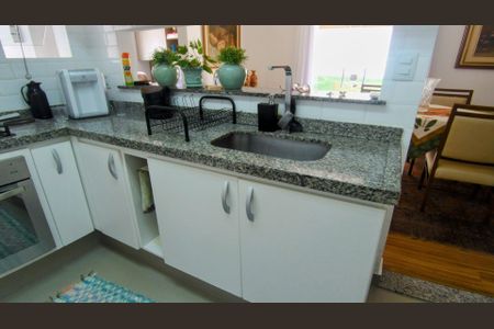 Casa de condomínio à venda com 115m², 4 quartos e 4 vagasCozinha