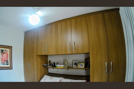 Casa de condomínio à venda com 115m², 4 quartos e 4 vagasSuíte