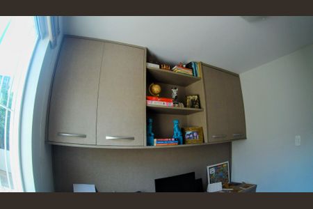 Casa de condomínio à venda com 115m², 4 quartos e 4 vagasEscritório