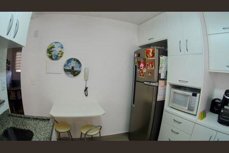 Casa de condomínio à venda com 115m², 4 quartos e 4 vagasCozinha