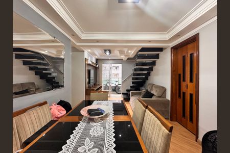 Apartamento à venda com 130m², 3 quartos e 2 vagas Apartamento à venda com 130m², 3 quartos e 2 vagasSala