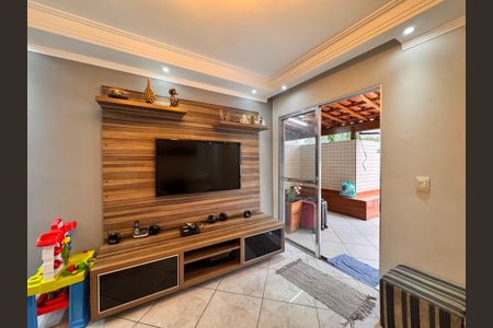 Apartamento à venda com 130m², 3 quartos e 2 vagas Apartamento à venda com 130m², 3 quartos e 2 vagasCobertura