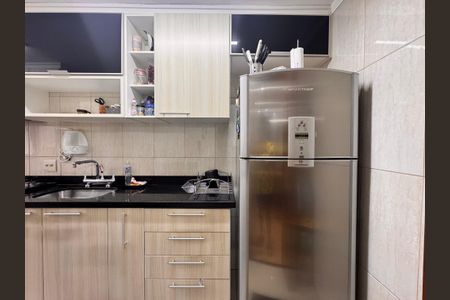 Apartamento à venda com 130m², 3 quartos e 2 vagas Apartamento à venda com 130m², 3 quartos e 2 vagasCozinha