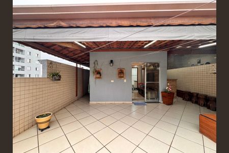 Apartamento à venda com 130m², 3 quartos e 2 vagas Apartamento à venda com 130m², 3 quartos e 2 vagasCobertura