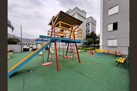 Apartamento à venda com 130m², 3 quartos e 2 vagas Apartamento à venda com 130m², 3 quartos e 2 vagasÁrea comum - Playground