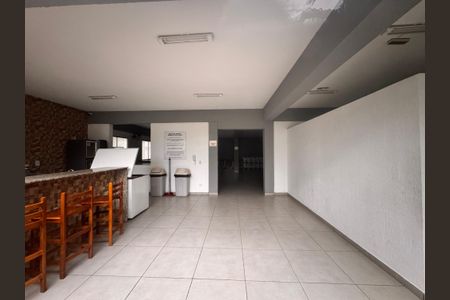 Apartamento à venda com 130m², 3 quartos e 2 vagas Apartamento à venda com 130m², 3 quartos e 2 vagasÁrea comum - Salão de festas