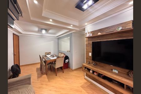 Apartamento à venda com 130m², 3 quartos e 2 vagas Apartamento à venda com 130m², 3 quartos e 2 vagasSala