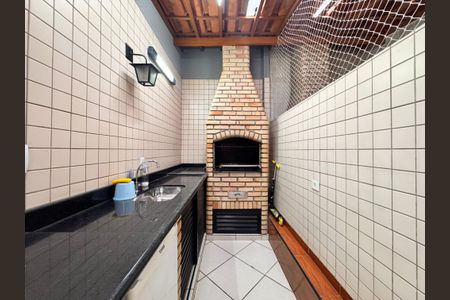 Apartamento à venda com 130m², 3 quartos e 2 vagas Apartamento à venda com 130m², 3 quartos e 2 vagasCobertura