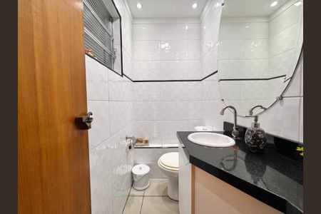 Apartamento à venda com 130m², 3 quartos e 2 vagas Apartamento à venda com 130m², 3 quartos e 2 vagasLavabo