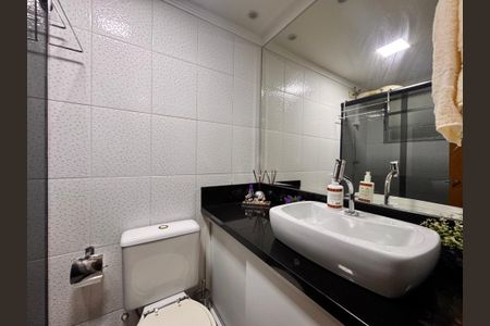 Apartamento à venda com 130m², 3 quartos e 2 vagas Apartamento à venda com 130m², 3 quartos e 2 vagasBanheiro