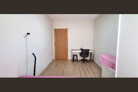 Casa à venda com 230m², 3 quartos e 8 vagas Casa à venda com 230m², 3 quartos e 8 vagasQuarto