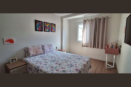 Casa à venda com 230m², 3 quartos e 8 vagas Casa à venda com 230m², 3 quartos e 8 vagasQuarto 2