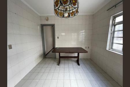 Casa à venda com 172m², 3 quartos e 3 vagas Casa à venda com 172m², 3 quartos e 3 vagasSala de Jantar