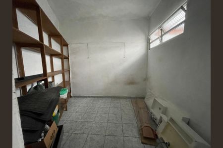 Casa à venda com 172m², 3 quartos e 3 vagas Casa à venda com 172m², 3 quartos e 3 vagasQuarto 4