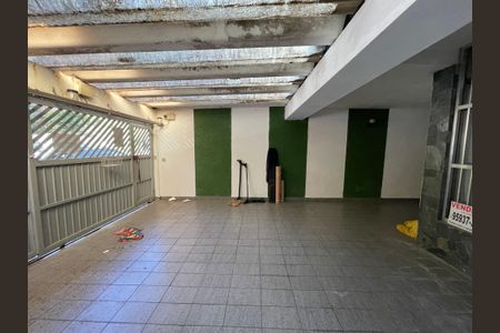 Casa à venda com 172m², 3 quartos e 3 vagas Casa à venda com 172m², 3 quartos e 3 vagasGaragem