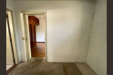 Casa à venda com 172m², 3 quartos e 3 vagas Casa à venda com 172m², 3 quartos e 3 vagasCloset do quarto 1