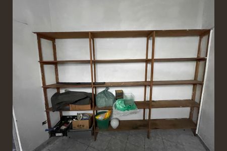 Casa à venda com 172m², 3 quartos e 3 vagas Casa à venda com 172m², 3 quartos e 3 vagasQuarto 4