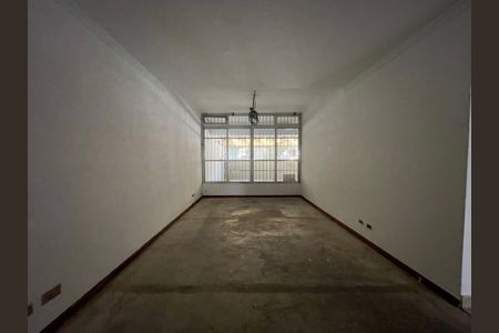 Casa à venda com 172m², 3 quartos e 3 vagas Casa à venda com 172m², 3 quartos e 3 vagasSala