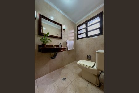 Casa à venda com 280m², 3 quartos e 3 vagasLavabo