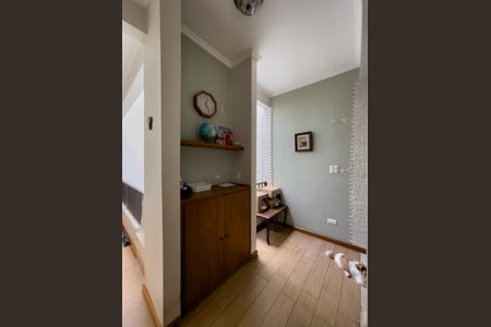 Casa à venda com 280m², 3 quartos e 3 vagasCorredor