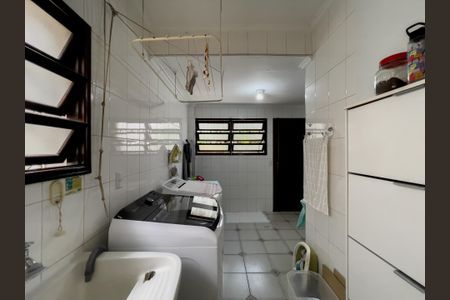 Casa à venda com 280m², 3 quartos e 3 vagasÁrea de Serviço