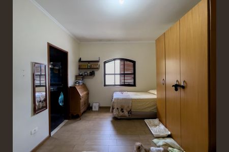 Casa à venda com 280m², 3 quartos e 3 vagasSuíte