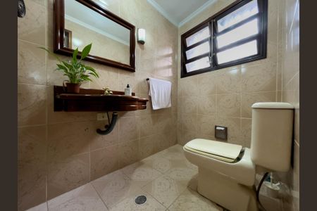 Casa à venda com 280m², 3 quartos e 3 vagasLavabo