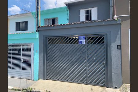 Casa à venda com 110m², 2 quartos e 1 vagaFachada