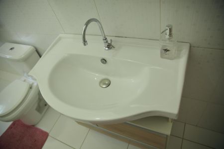 Casa à venda com 110m², 2 quartos e 1 vagaBanheiro