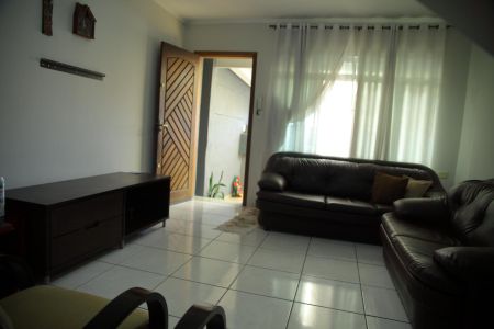 Casa à venda com 110m², 2 quartos e 1 vagaSala