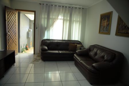 Casa à venda com 110m², 2 quartos e 1 vagaSala