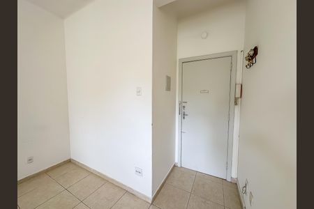 Studio para alugar com 24m², 1 quarto e sem vaga Studio para alugar com 24m², 1 quarto e sem vagaSala/Quarto