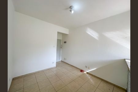 Studio para alugar com 24m², 1 quarto e sem vaga Studio para alugar com 24m², 1 quarto e sem vagaSala/Quarto