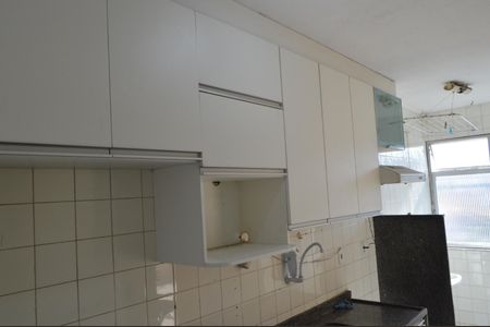 Apartamento à venda com 60m², 2 quartos e 2 vagasCozinha