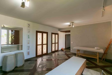 Casa à venda com 460m², 5 quartos e 5 vagasSala 1