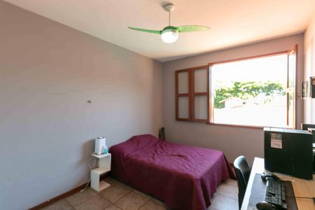 Casa à venda com 460m², 5 quartos e 5 vagasQuarto 4