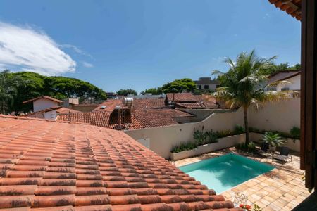 Casa à venda com 460m², 5 quartos e 5 vagasVista Quarto 4