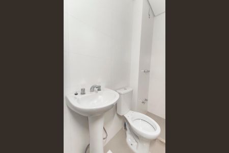 Apartamento para alugar com 63m², 2 quartos e sem vagaBanheiro